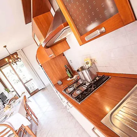 Apartment In 25085 Rosolina Mare