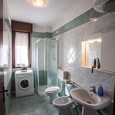 In 25085 Apartment