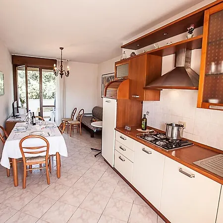 In 25085 * Rosolina Mare